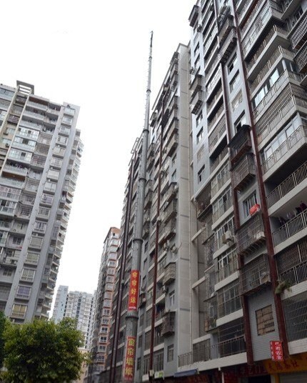 門前一炷香，家財都敗光图片2