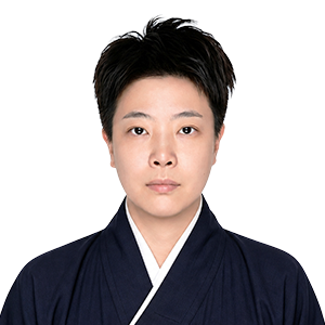 閻山桑老師頭像